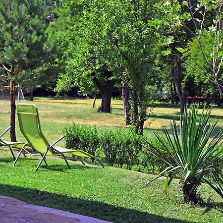 Sinjirite Complex Resort