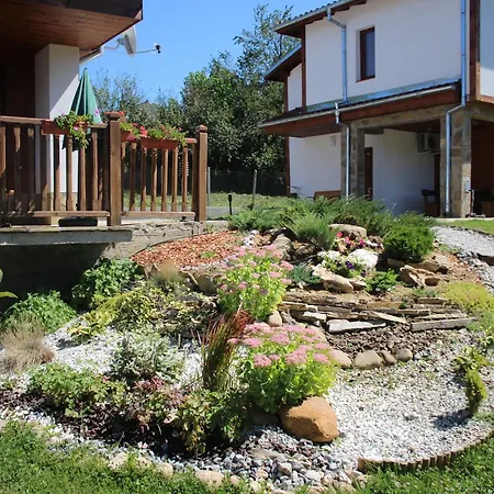 Resort Sinjirite Complex *