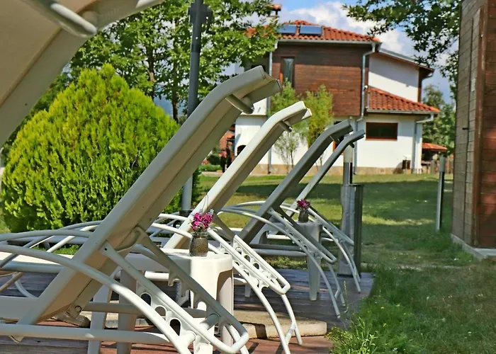 Sinjirite Complex אתר נופש אלנה